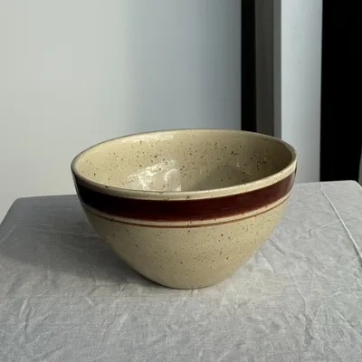 Platter and bowls - Large salad bowl in speckled beige with ochre frieze H14 D25 - OFFICE OBJETS