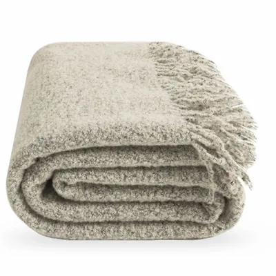 Throw blankets - Bouclé Throw Premium - LANAVITTA