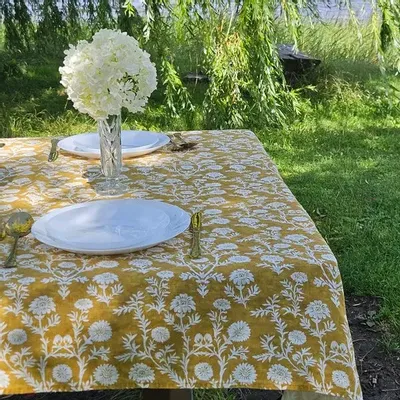Table cloths - 100% linen tablecloth - Mustard flower print on heavy linen - NORRAVILLA