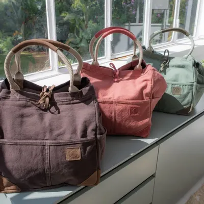 Bags and totes - MEDIUM TOTE BAG - WEEKENDER'S BAG - TRAVAUX EN COURS...