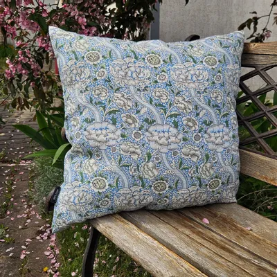 Comforters and pillows - 100% Linen Pillowcase - William Morris Wandle - NORRAVILLA
