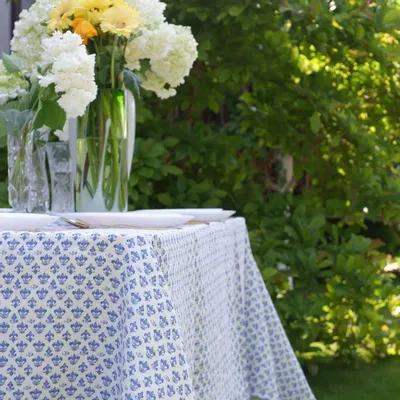 Table cloths - 100% linen tablecloth - Blue Fleur de lis print on heavy linen - NORRAVILLA