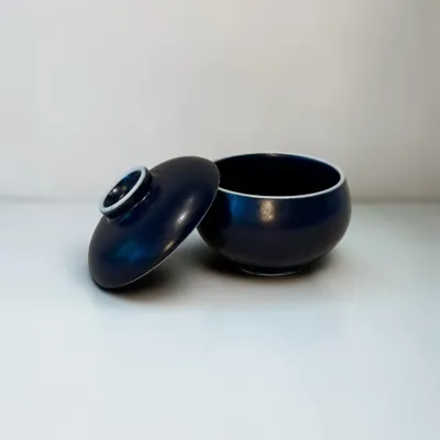Bowls - Arita Porcelain, Small Bowl with Lid (Matte) – Ruri Collection - JOHN MAC CERAMICS