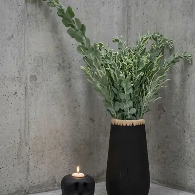 Vases - The Sneaky Vase - Black Natural - M - BAZAR BIZAR LIVING