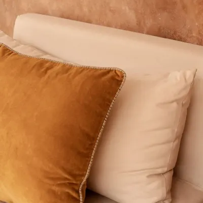 Coussins - La Velvet Crush Housse de Coussin - Moutarde - 50x50 - BAZAR BIZAR LIVING