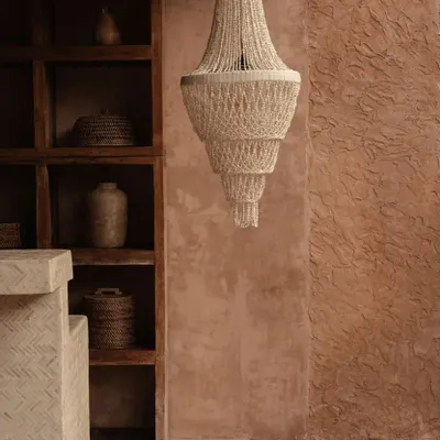Blinds - The Ocean Tower Shell Chandelier - Natural - L - BAZAR BIZAR LIVING
