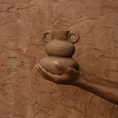 Vases - Le Vase Earthen Balance - Sable - S - BAZAR BIZAR LIVING