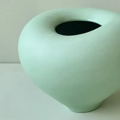 Ceramic - Jade Vase - KMOMENT