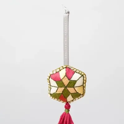 Christmas garlands and baubles - Handcrafted Aleppo Window Christmas Ornament - UNHCR/MADE51