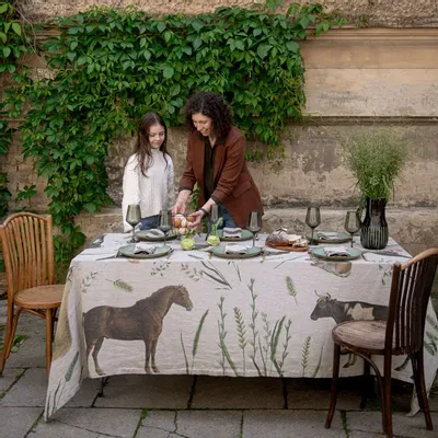 Table cloths - 100% Linen Tablecloth  ǀ  FARM ANIMALS - LINOROOM 100% LINEN TEXTILES
