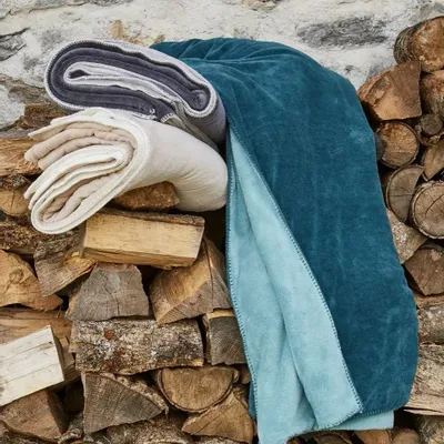 Plaids - Sage green/celadon blue bicolour fleece blanket - SYLVIE THIRIEZ