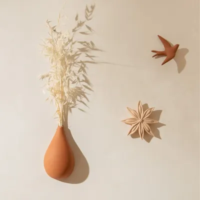 Accessoires de déco extérieure - GOUTTE DE TERRE (soliflore pour fleurs séchées) - MONOCHROMIC CERAMIC