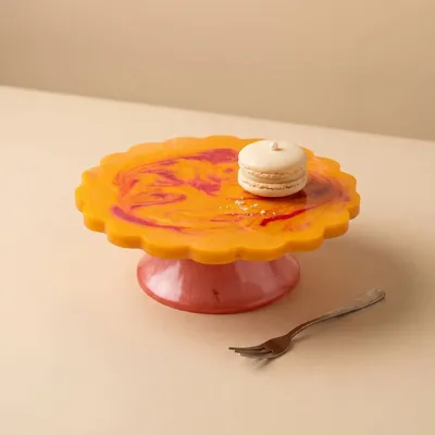 Flatware - Scalloped Pastry Stand | Hand-poured Resin | 7 Inch - CASA AMAROSA
