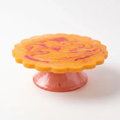 Flatware - Scalloped Pastry Stand | Hand-poured Resin | 7 Inch - CASA AMAROSA
