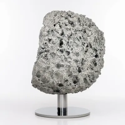 Chaises longues - ARMA · Fauteuil sculptural - MAARCORA