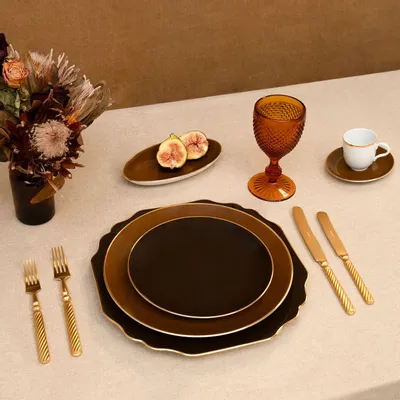 Formal plates - Maple and Walnut - Dinneware - PORCEL