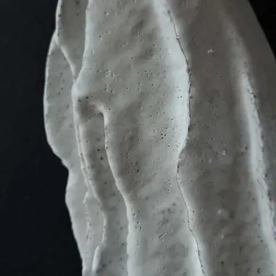 Vases - Vase sculptural «Stone Temple LILII» - GALERIE SANA MOREAU