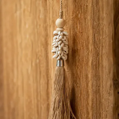 Decorative objects - The Cowrie and Raffia Tassel - Natural - BAZAR BIZAR LIVING