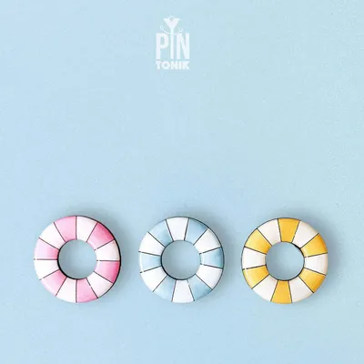 Broches - Retro Swim Ring Pin - PINTONIK