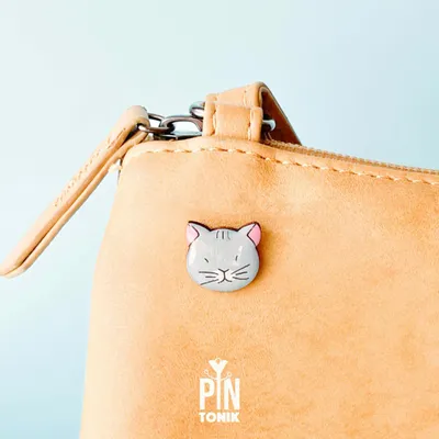 Broches - Classic Grey Cat - Wooden Pin - PINTONIK