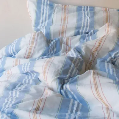 Beds - striped duvet cover - white with blue - OTTOMANIA