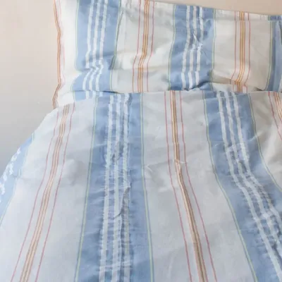Beds - striped duvet cover - white with blue - OTTOMANIA
