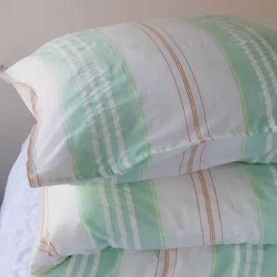 Lits - housse de couette rayée - blanc et vert frais - OTTOMANIA