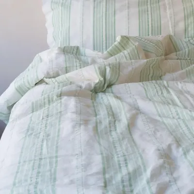 Beds - striped duvet cover - white with pistachio green - OTTOMANIA