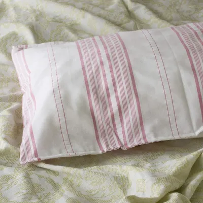 Beds - pillowcase, cerise striped - OTTOMANIA