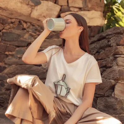 Prêt-à-porter - Camiseta Café y Pantalón - P A N PRODUCTO BÁSICO S.L.
