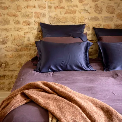 Bed linens - Silk Pillowcase Ashley Cobalt 50 X 75 - MAISON VIVARAISE - SDE VIVARAISE WINKLER