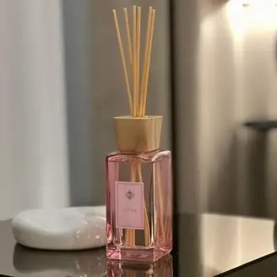 Scent diffusers - Reed Diffuser – Escale Olfactive Collection - LUMEA DECO