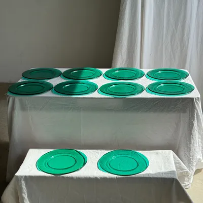 Formal plates - Set of 10 large green blown glass presentation plates - OFFICE OBJETS