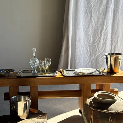 Plats et saladiers - Très grand plateau vintage en métal argenté à anses dorées L47 L36,5 - OFFICE OBJETS