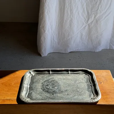 Formal plates - Large vintage tray in silver plated metal art nouveau - OFFICE OBJETS