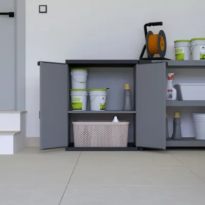 Etagères - Mongardi : Armoire en résine avec deux portes et une étagère, Facile à monter, Compacte, Système modulaire, Intérieur et Extérieur, 68L × 38,5P × 85H cm, Gris et Noir - MONGARDI