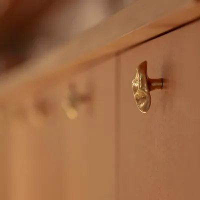 Sideboards - Subtle Pinch small knob/hook - EVAANNA