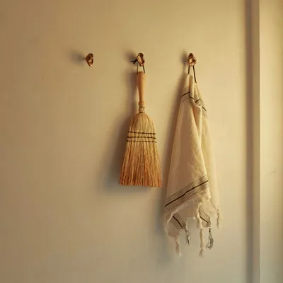 Wardrobe - Tough Pinch small knob/hook - EVAANNA