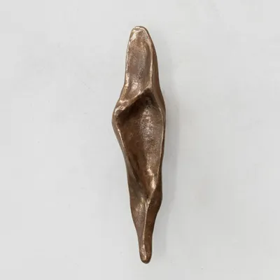 Wardrobe - Gentle Pinch long knob - EVAANNA