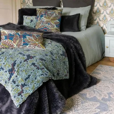 Throw blankets - Recycled Throw Nolan Caviar 130 X 170 - MAISON VIVARAISE - SDE VIVARAISE WINKLER