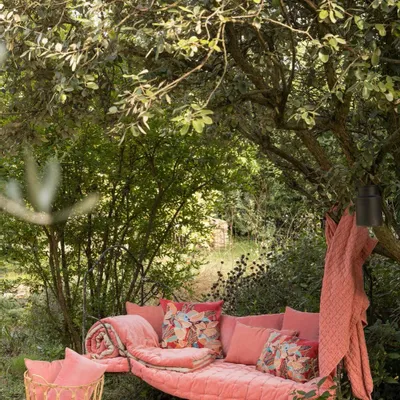Throw blankets - Elise Knotted Dots Throw Blanket Pêche 140 X 200 - MAISON VIVARAISE - SDE VIVARAISE WINKLER