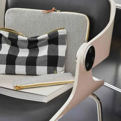 Clutches - Finette Laptop Sleeve Finette Caviar 13-14"" - LA CERISE SUR LE GATEAU