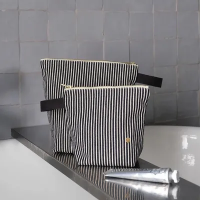 Pochettes - Trousse de toilette Basile Caviar S 22 x 18 x 7,5 - LA CERISE SUR LE GATEAU
