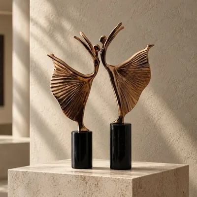 Etagères - Set de Deux Sculptures de Ballerines en Laiton Ton Bronze sur Socles e - BELS & PEARL
