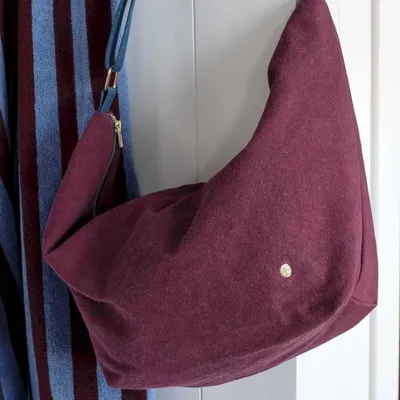 Sacs et cabas - Sac demi-lune Iona Wine 53 x 28 x 12 - LA CERISE SUR LE GATEAU