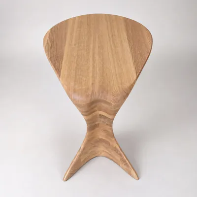 Objets design - Table Sculptée Aphrodite | Chêne Européen Massif - NEXART