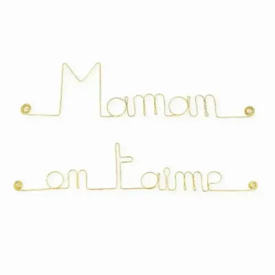 Autres décorations murales - Cadeau Fête des mères "Maman on t'aime" - Décoration Laiton Doré - BIJOUX DE MUR