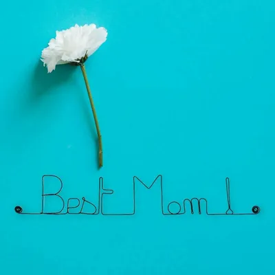 Cadeaux - Décoration Murale en Fil de Fer " Best Mom ! " - cadeau Fête des Mères - BIJOUX DE MUR