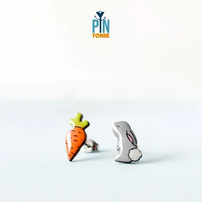 Bunny & Carrot Mismatched Stud Earrings - PINTONIK