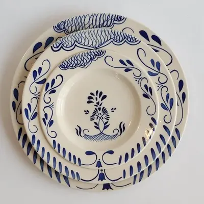 Everyday plates - Handpainted Stoneware Plates Henna - CURATE HOME